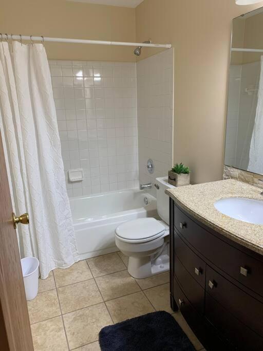 Watchtower Condo At Eagle Creek Indianapolis Buitenkant foto