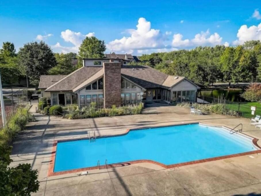 Watchtower Condo At Eagle Creek Indianapolis Buitenkant foto